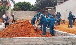 Bắc Giang: Tiếp tục đẩy mạnh tuyên truyền xóa nhà tạm, nhà dột nát